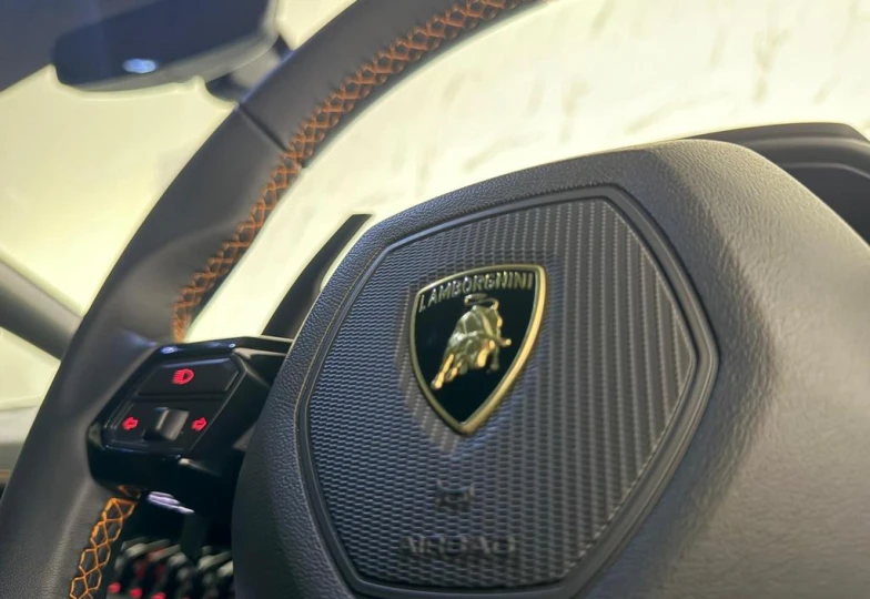 Lamborghini Huracan Sterrato, 2023 - 36