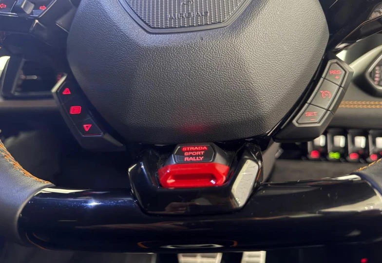 Lamborghini Huracan Sterrato, 2023 - 38