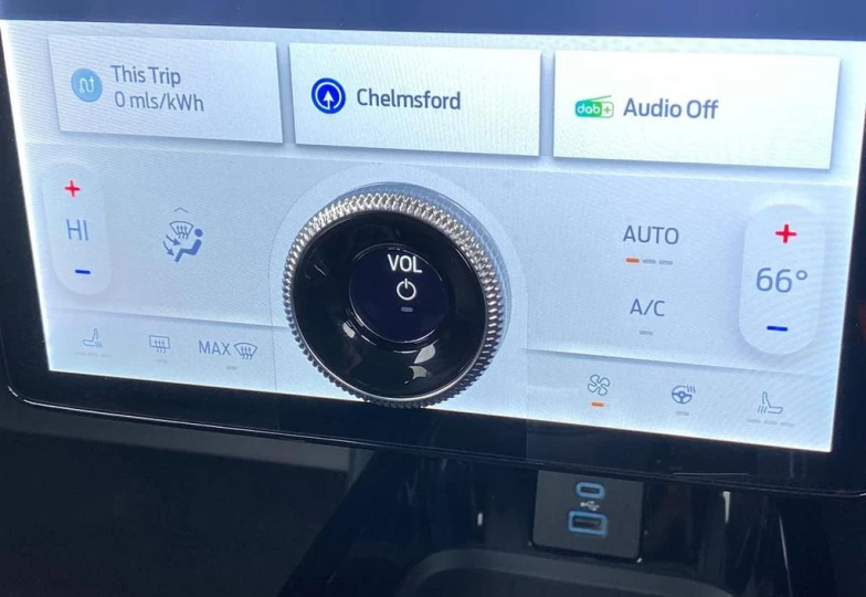Ford Mustang Mach-E Select 72Kwh, 2024 - 24