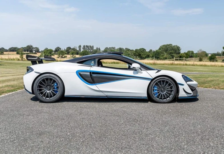 McLaren 620R , 2021 - 11