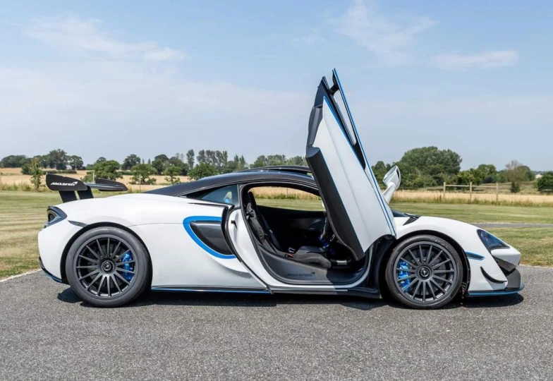 McLaren 620R , 2021 - 12