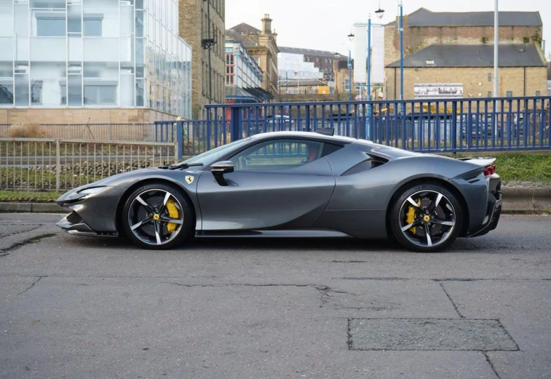 Ferrari SF90 Stradale , 2021 - 8