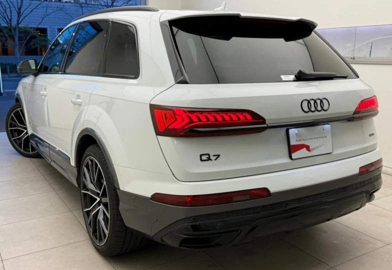 Audi Q7 Black Style Plus, 2024 - 5