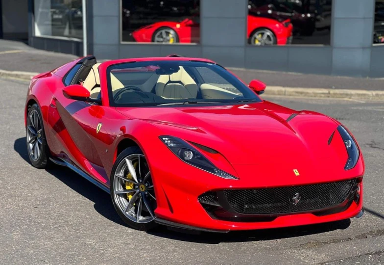 Ferrari 812 GTS Spider, 2022 - 0