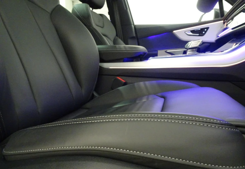 Audi Q7 50 TDI Quattro S Line, 2024 - 14