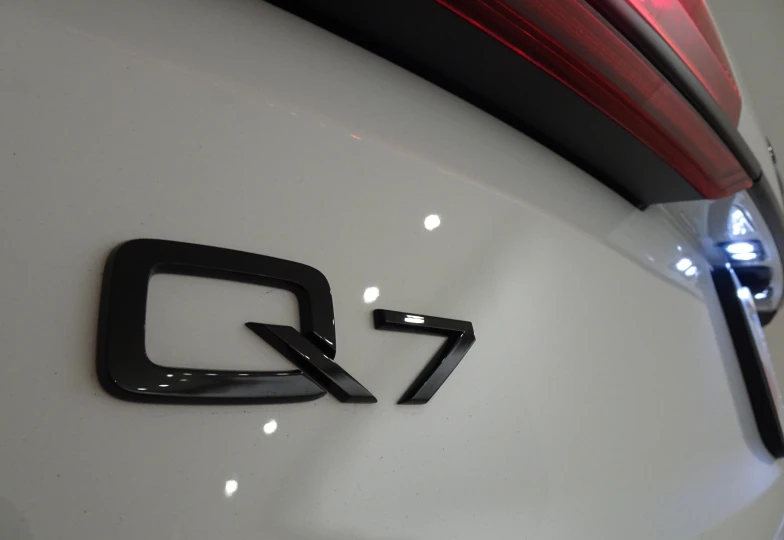 Audi Q7 50 TDI Quattro S Line, 2024 - 36