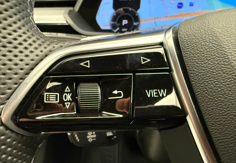 Audi Q8 e-tron 55 Quattro S Line, 2023 - 9