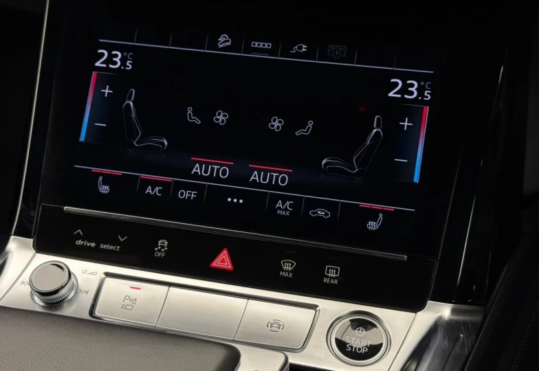 Audi Q8 e-tron 55 Quattro S Line, 2023 - 15
