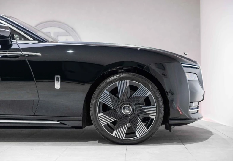 Rolls-Royce Spectre , 2023 - 18