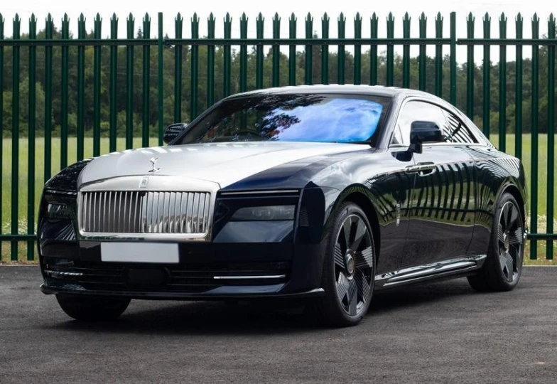 Rolls-Royce Spectre , 2024 - 6