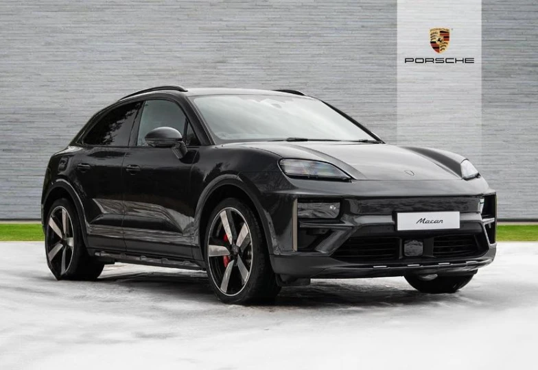 Porsche Macan Turbo, 2025 - 0