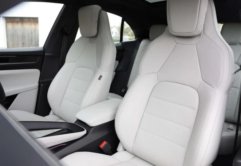 Porsche Macan 4, 2024 - 1