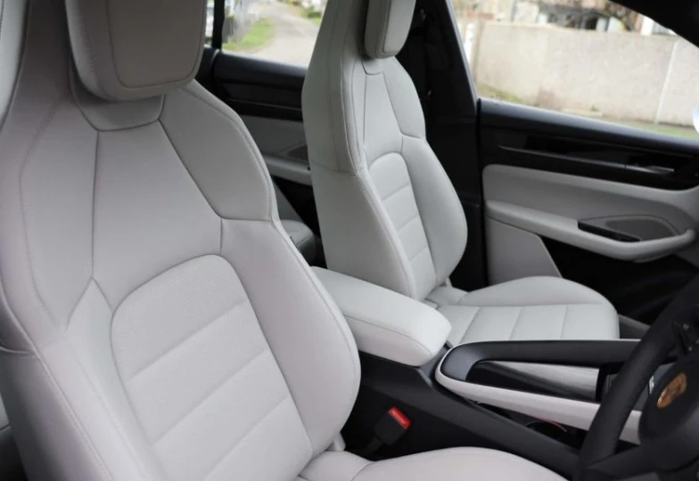 Porsche Macan 4, 2024 - 13