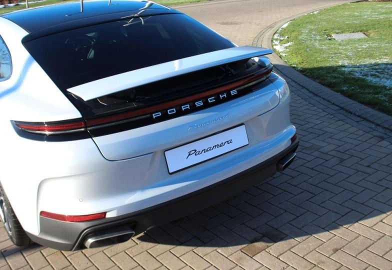 Porsche Panamera PDK 4, 2024 - 12