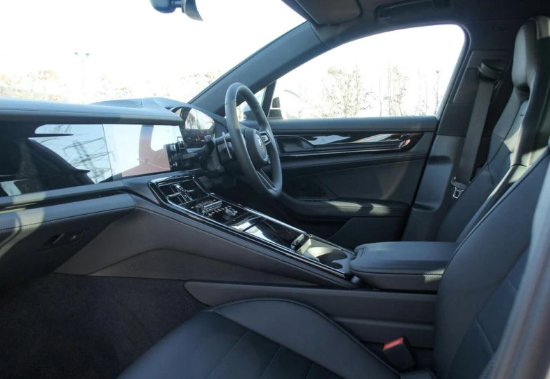 Porsche Panamera PDK 4, 2024 - 18