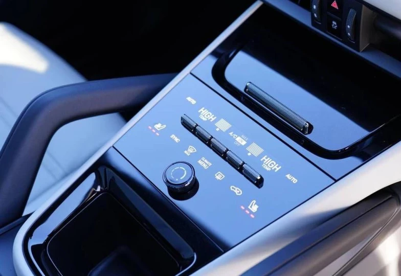 Porsche Cayenne Tiptronic S, 2025 - 25