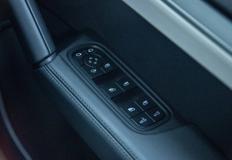 Porsche Cayenne Tiptronic S, 2025 - 30