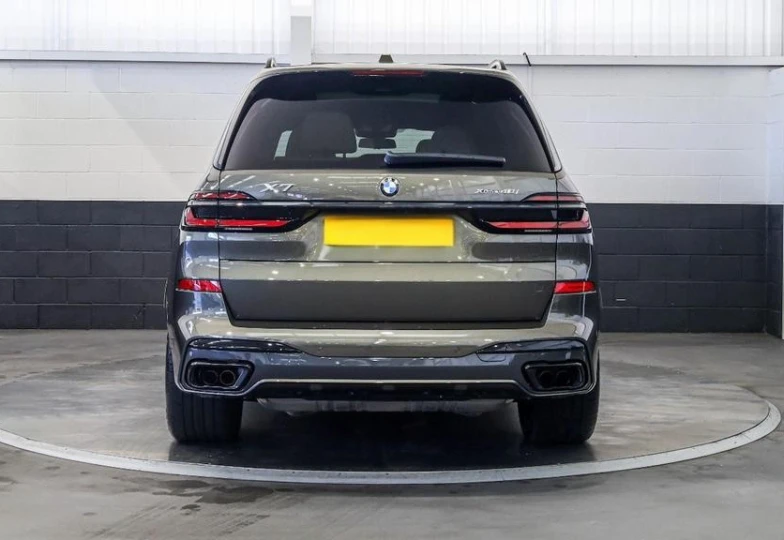 BMW X7 xDrive40i M Sport, 2024 - 11
