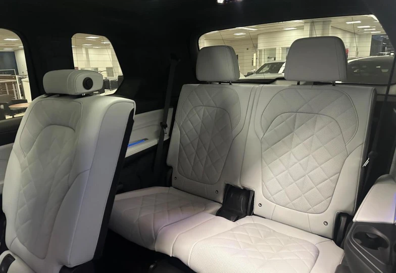 BMW X7 xDrive 40d M Sport, 2025 - 4