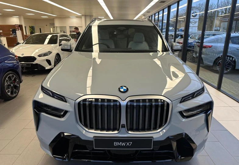 BMW X7 xDrive 40d M Sport, 2025 - 6
