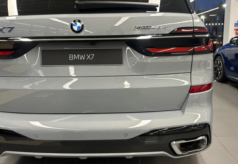 BMW X7 xDrive 40d M Sport, 2025 - 10