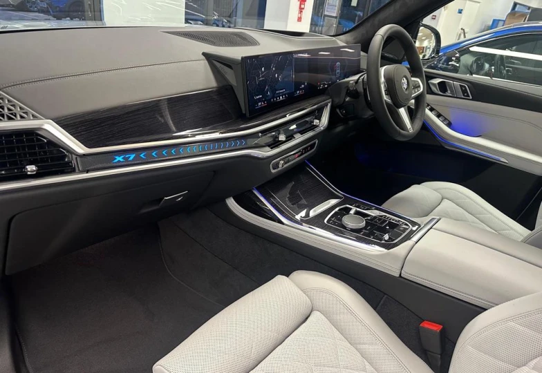 BMW X7 xDrive 40d M Sport, 2025 - 11