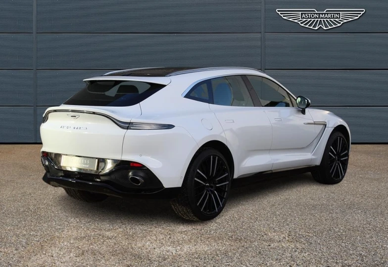 Aston Martin DBX 707, 2023 - 9