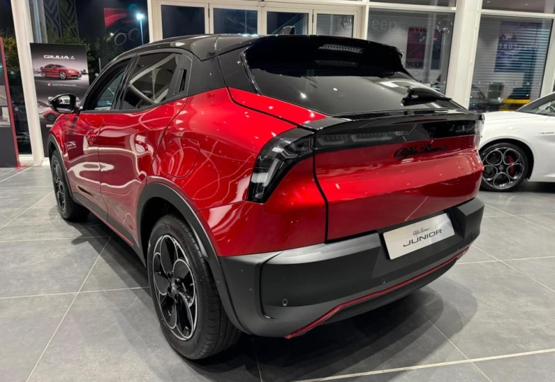 Alfa Romeo Junior 54kWh Elettrica Speciale, 2025 - 12