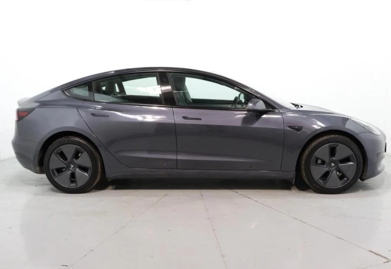 Tesla Model 3 Standard Range Plus, 2022 - 14