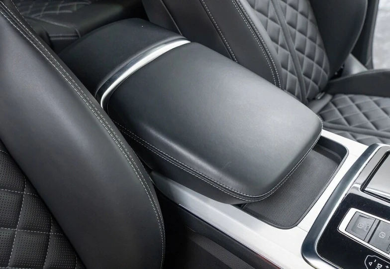 Audi Q8 55 TFSI Quattro S Line, 2022 - 33