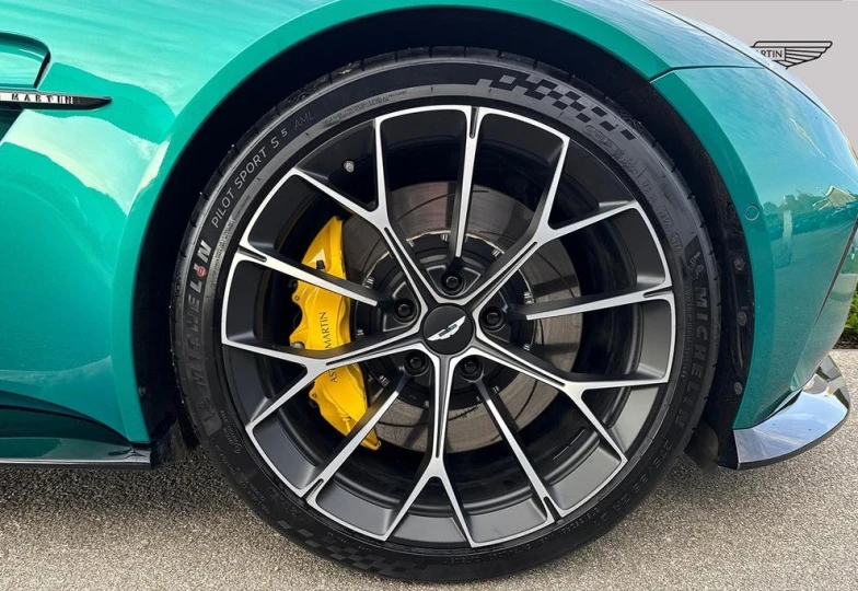 Aston Martin Vantage , 2024 - 6