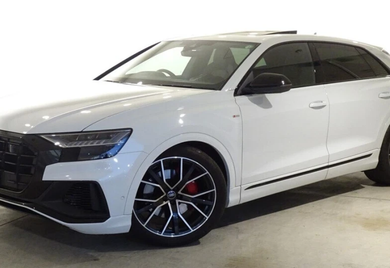 Audi Q8 55 TFSI Quattro S Line, 2024 - 0