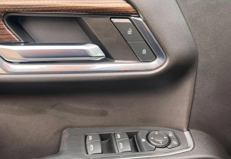 Chevrolet Silverado Trailboss, 2025 - 32