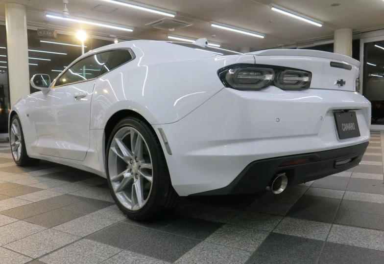Chevrolet Camaro White
