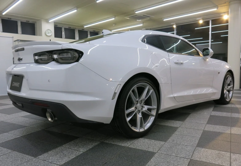 Chevrolet Camaro White
