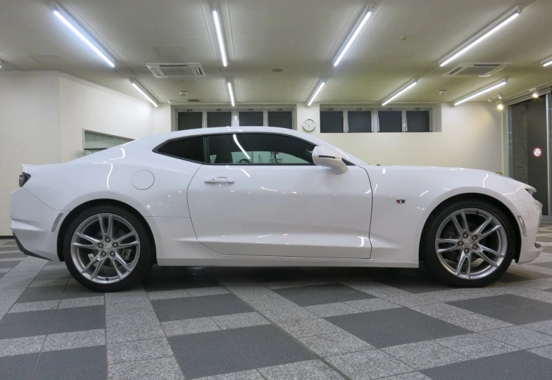 Chevrolet Camaro White