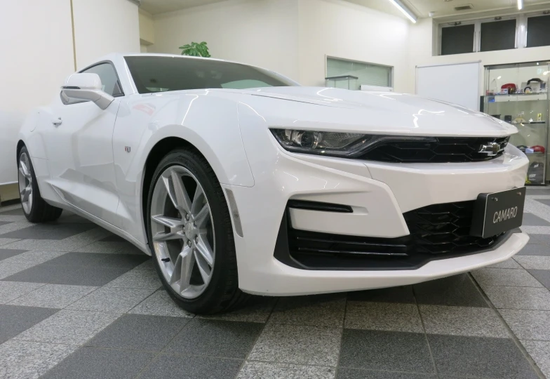 Chevrolet Camaro White