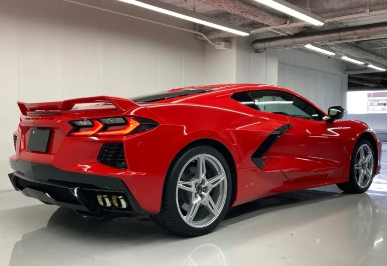 Chevrolet Corvette 2LT, 2023 - 11