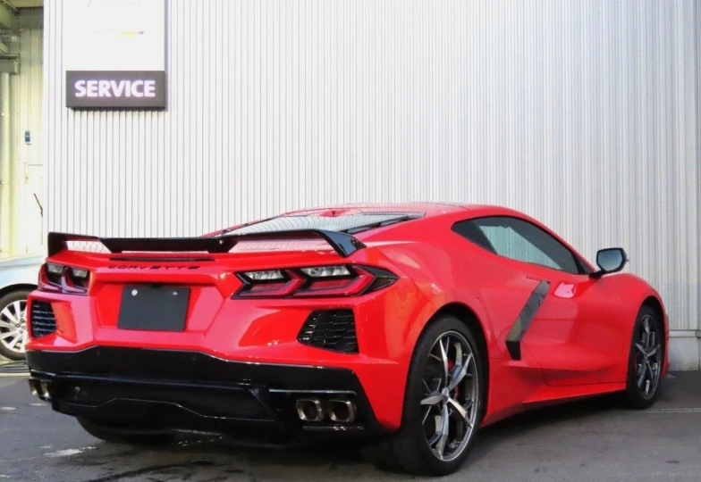 Chevrolet Corvette Красный