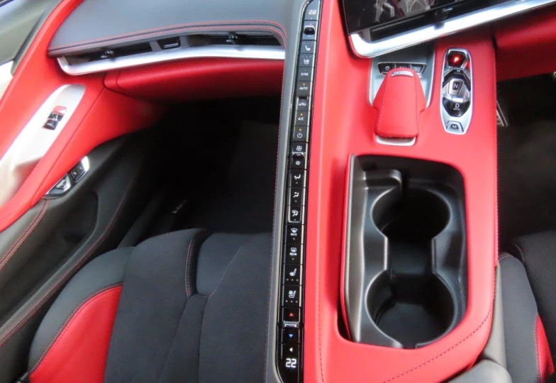 Chevrolet Corvette Красный