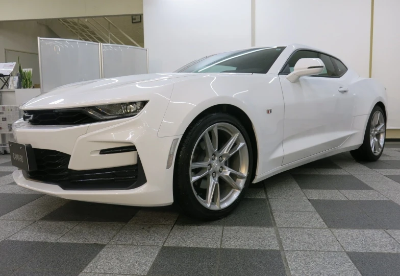 Chevrolet Camaro White