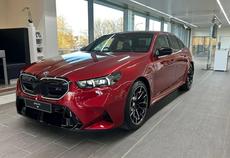 BMW M5 , 2025 - 8