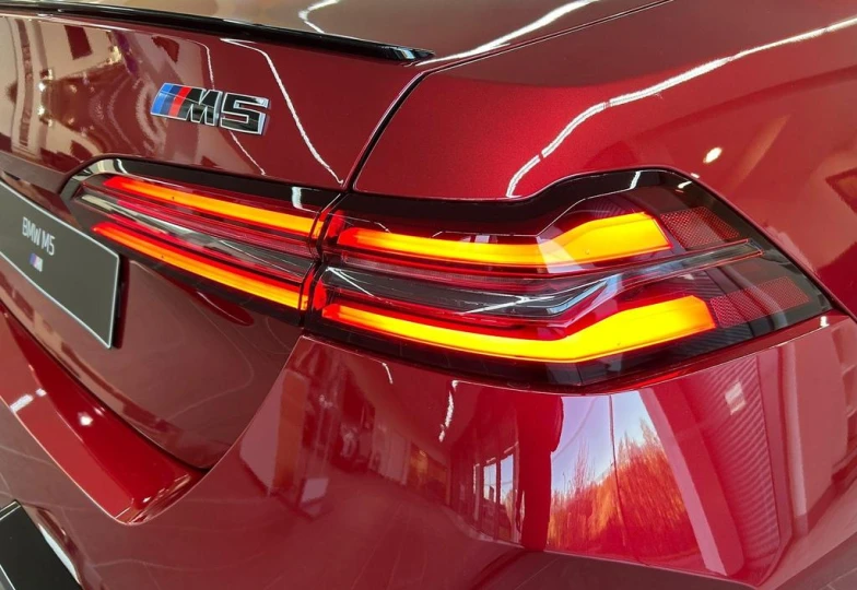 BMW M5 , 2025 - 15