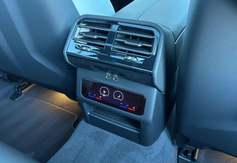 BMW M5 , 2025 - 42