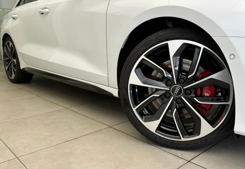 Audi S3 Sedan , 2023 - 30