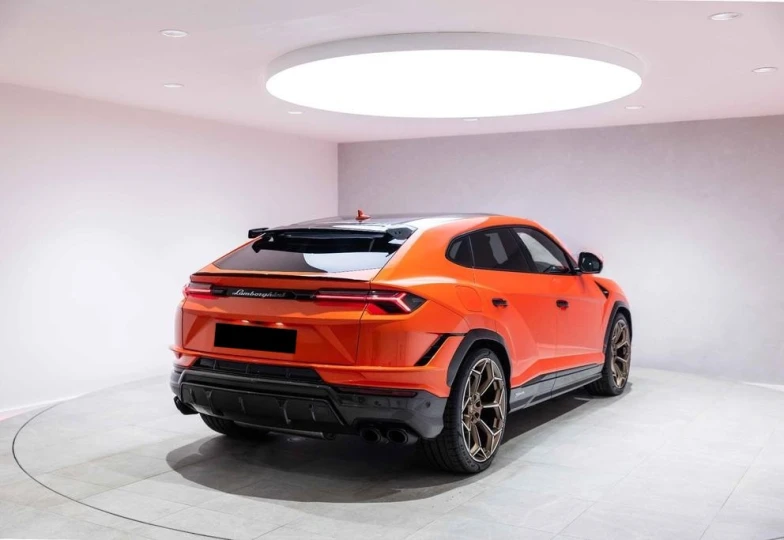 Lamborghini Urus Performante, 2024 - 11