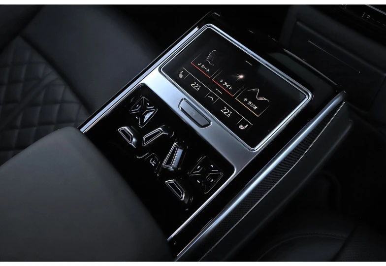 Audi S8 , 2022 - 25