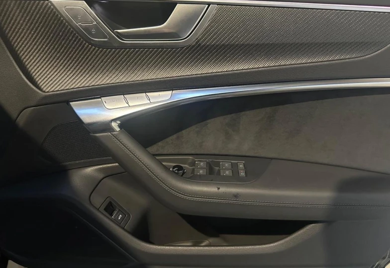 Audi RS6 Avant , 2024 - 13
