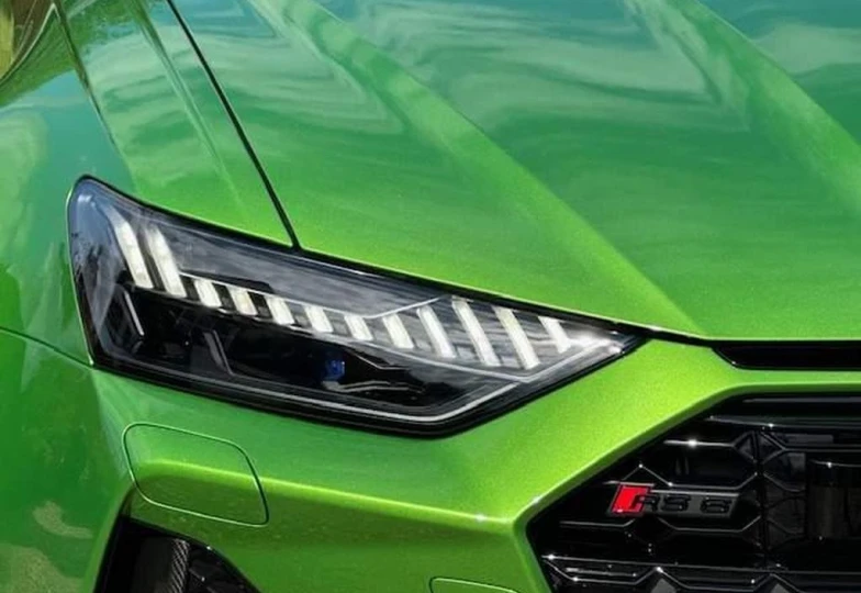 Audi RS6 Avant 4.0 TFSI V8 Performance, 2024 - 37