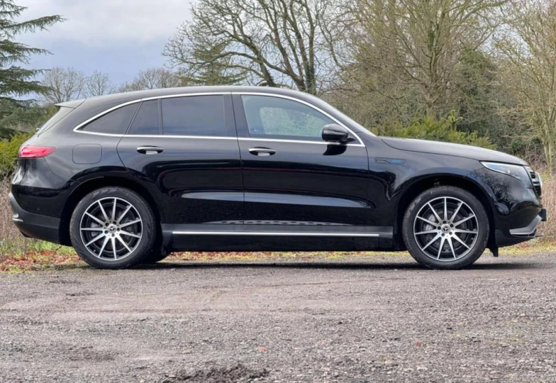 Mercedes EQC 400 AMG Line, 2023 - 12